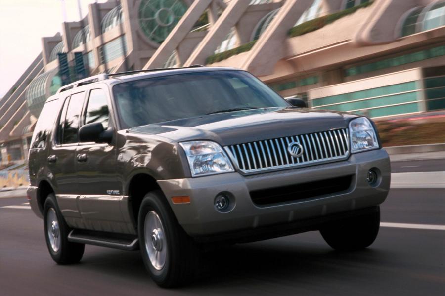  Mercury Mountaineer 2002 года  (фото 25 из 73)